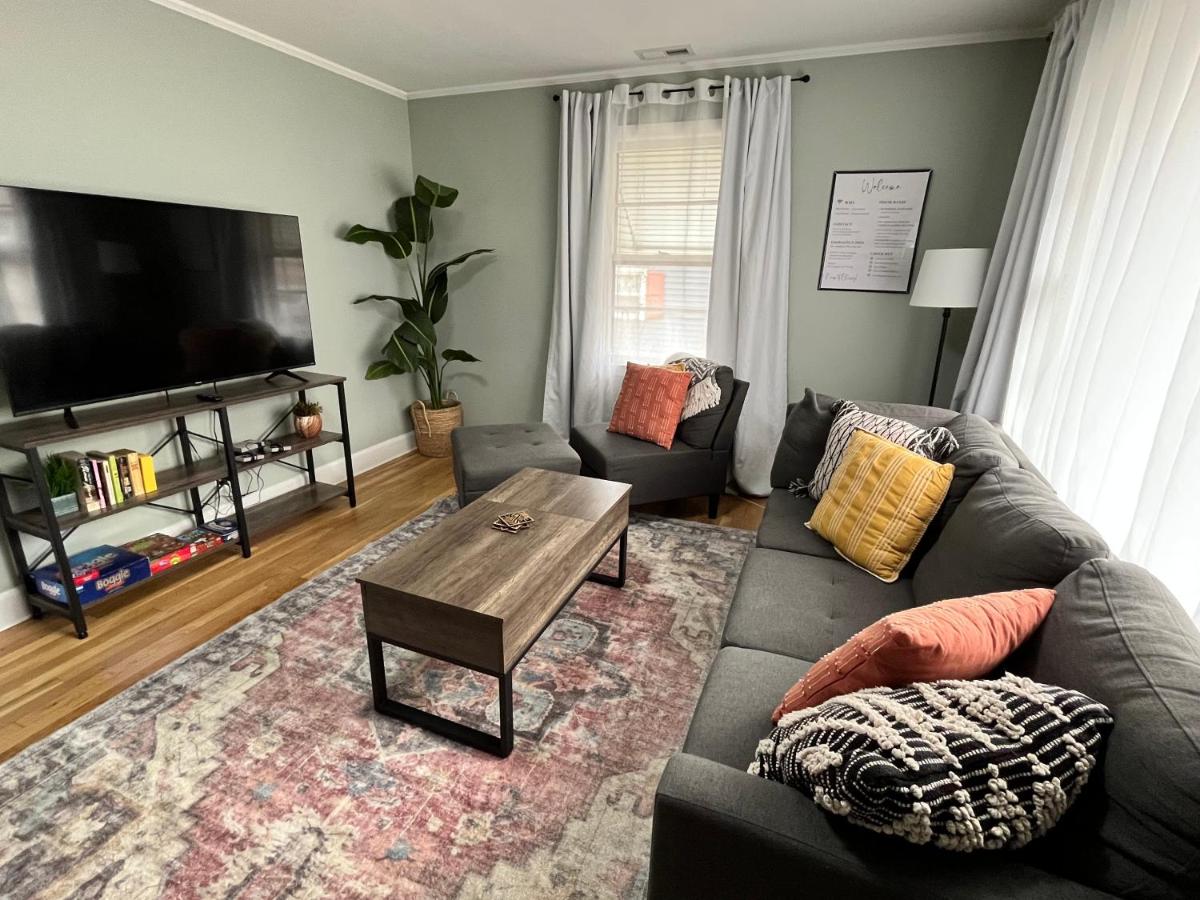 Classy Catch - Housity