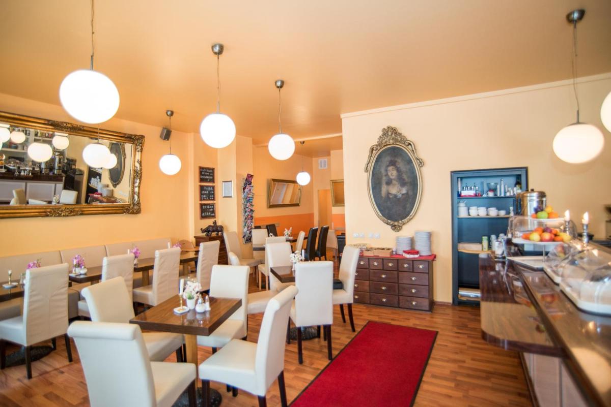City Guesthouse Pension Berlin - Housity