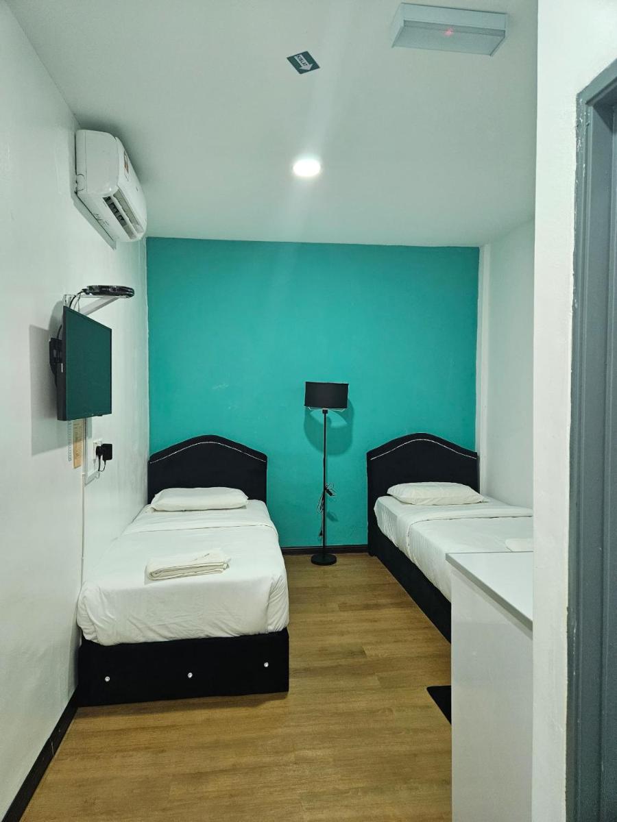 TZ SATELLITE HOTEL, Kota Bharu - Hizvo