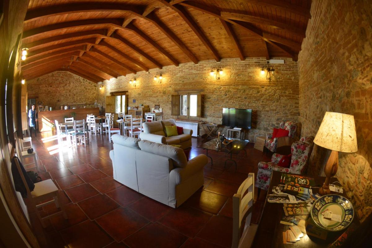 Agriturismo Le terre di zoe' - Housity