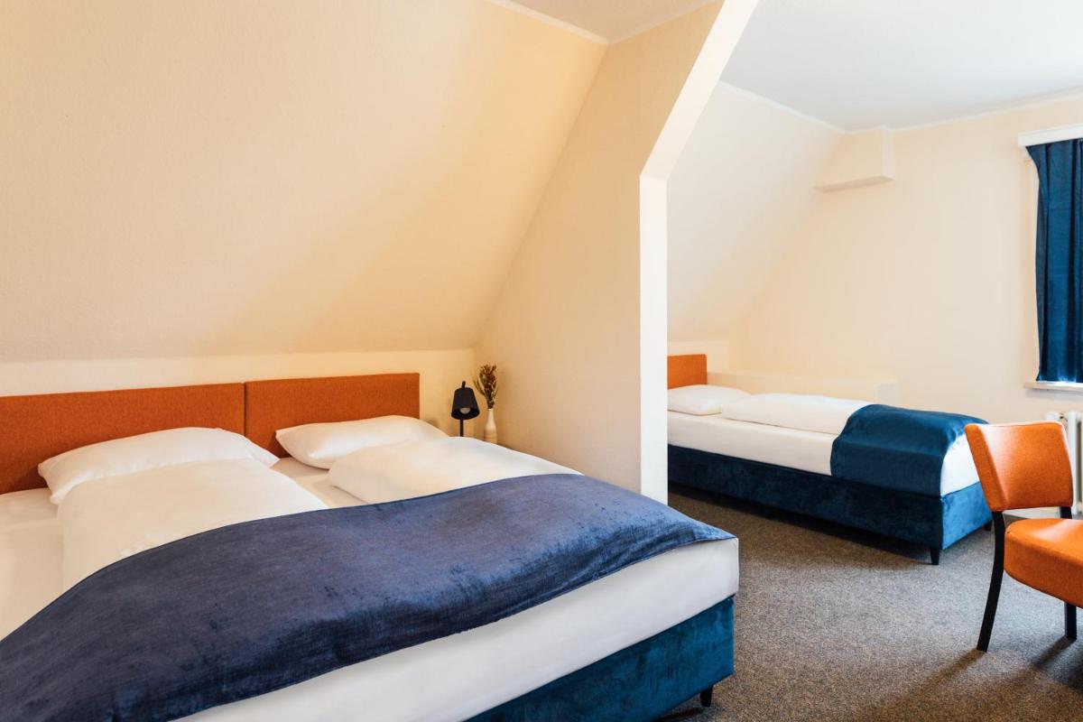 MYKY Hotel Pinneberg - Free Parking - Housity