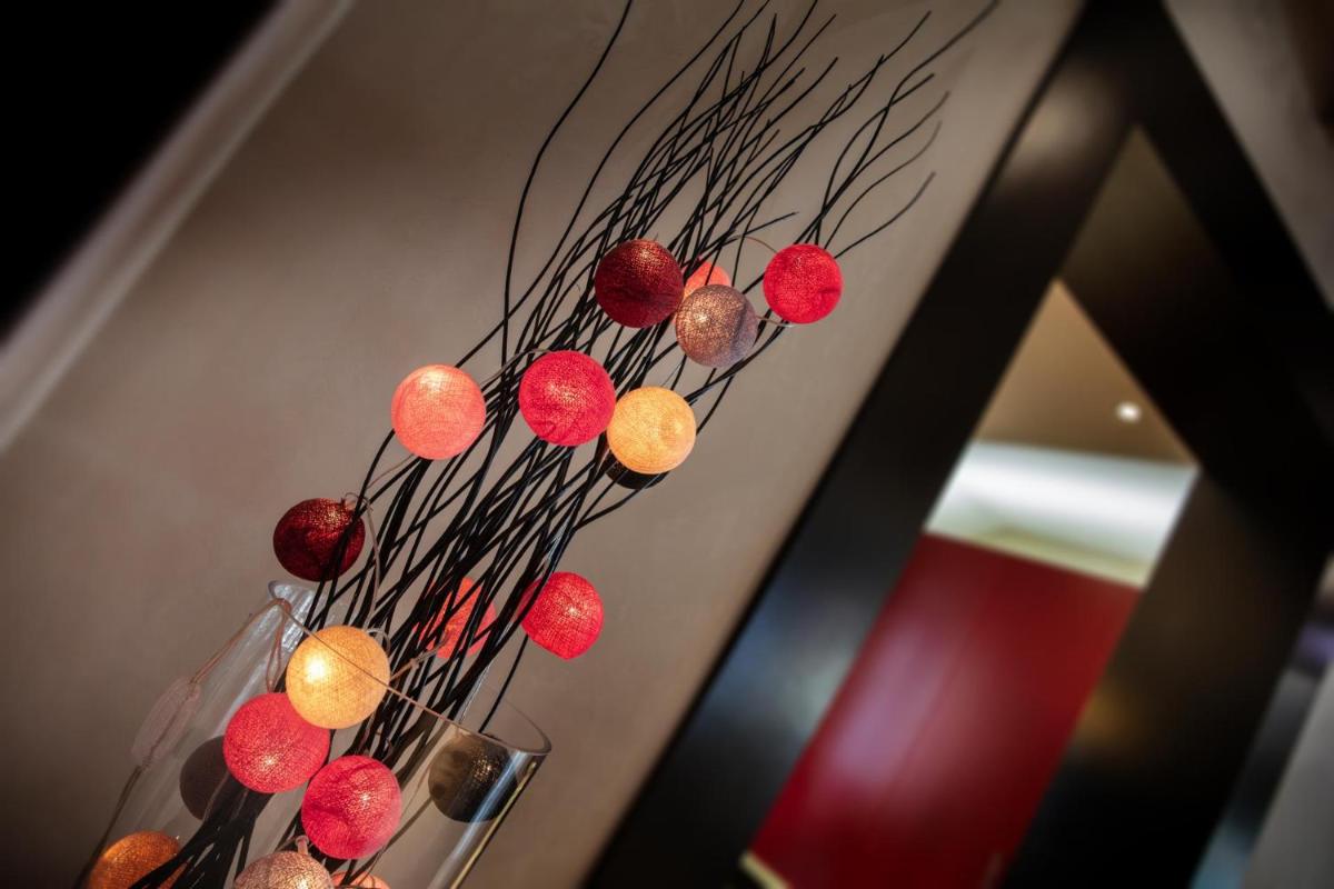 Photo de la galerie de l'établissement L'Aubinière Hôtel Restaurant & Spa, à Saint-Ouen-les-Vignes
