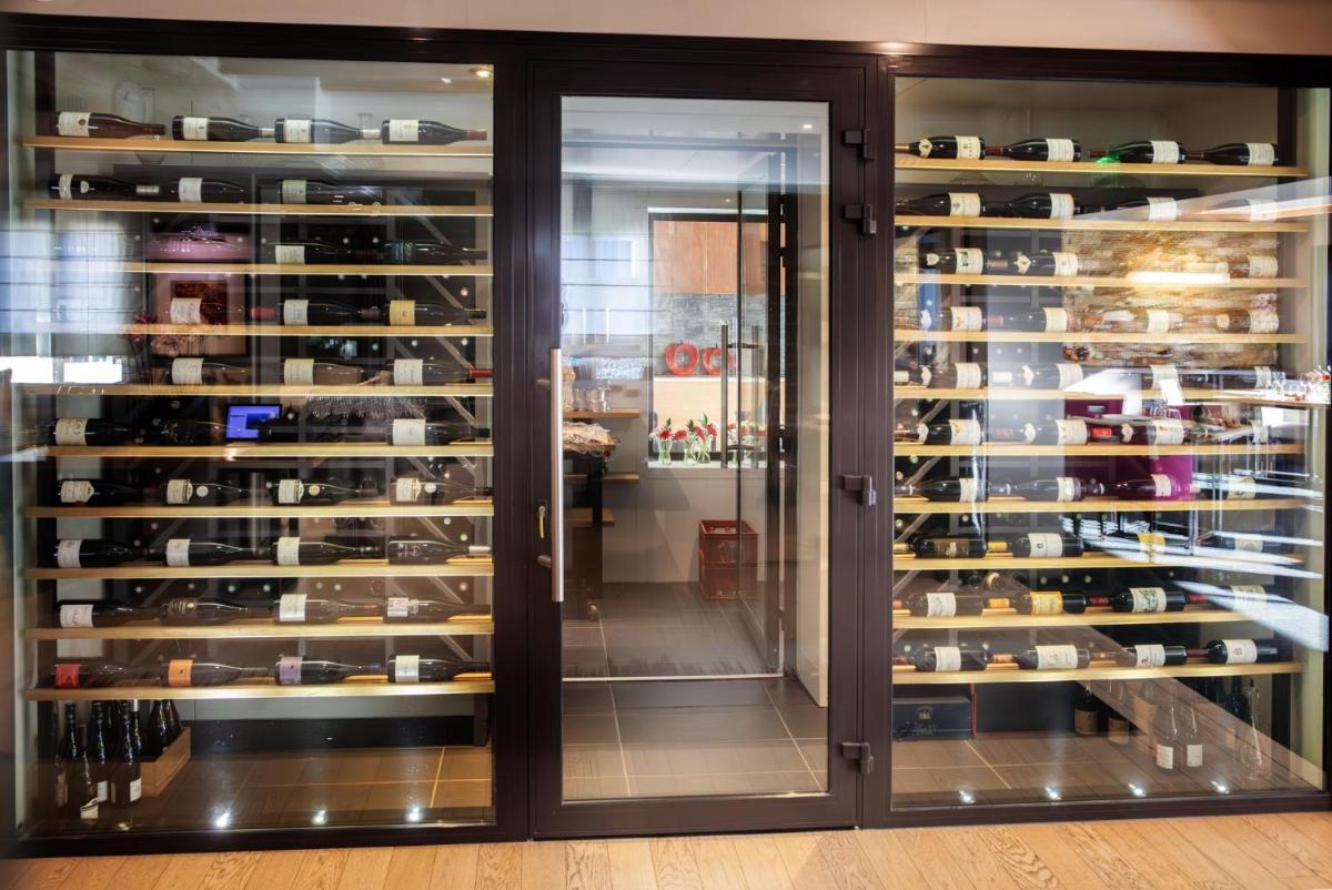 Photo de la galerie de l'établissement L'Aubinière Hôtel Restaurant & Spa, à Saint-Ouen-les-Vignes