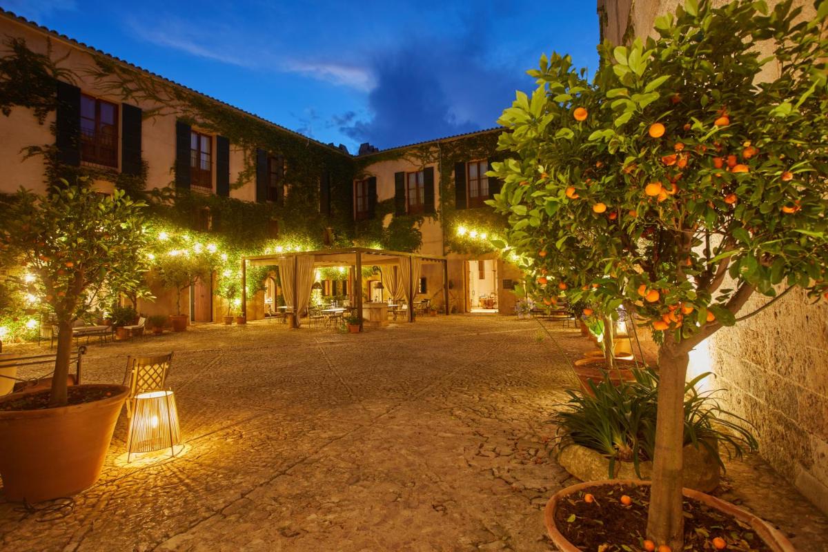 Jardín al aire libre en Zoetry Mallorca Wellness & Spa