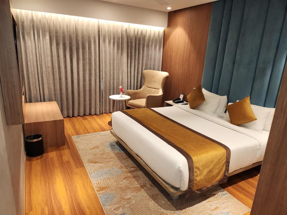 The Central Park Hotel - Housity