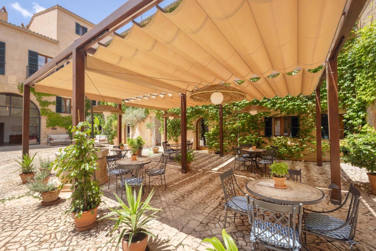 Jardín al aire libre en Zoetry Mallorca Wellness & Spa