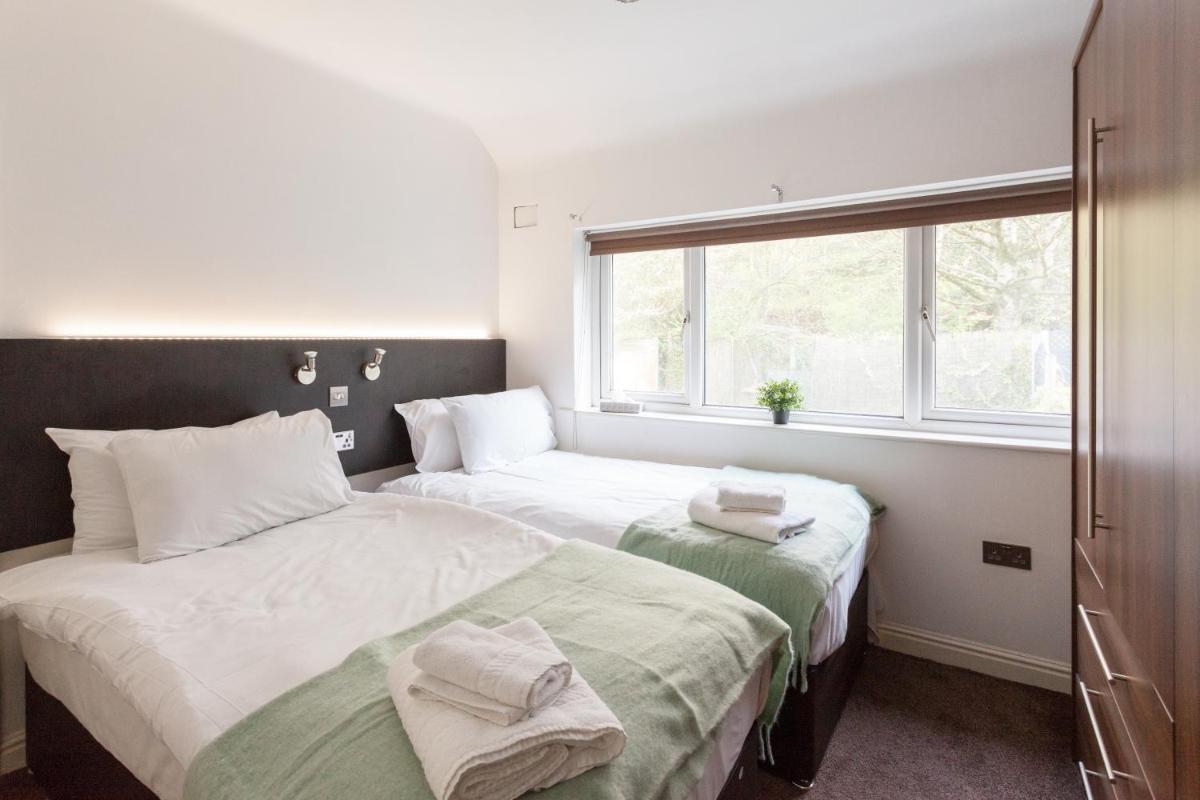 Cosy 3 bedroom house in quiet residential area - Housity