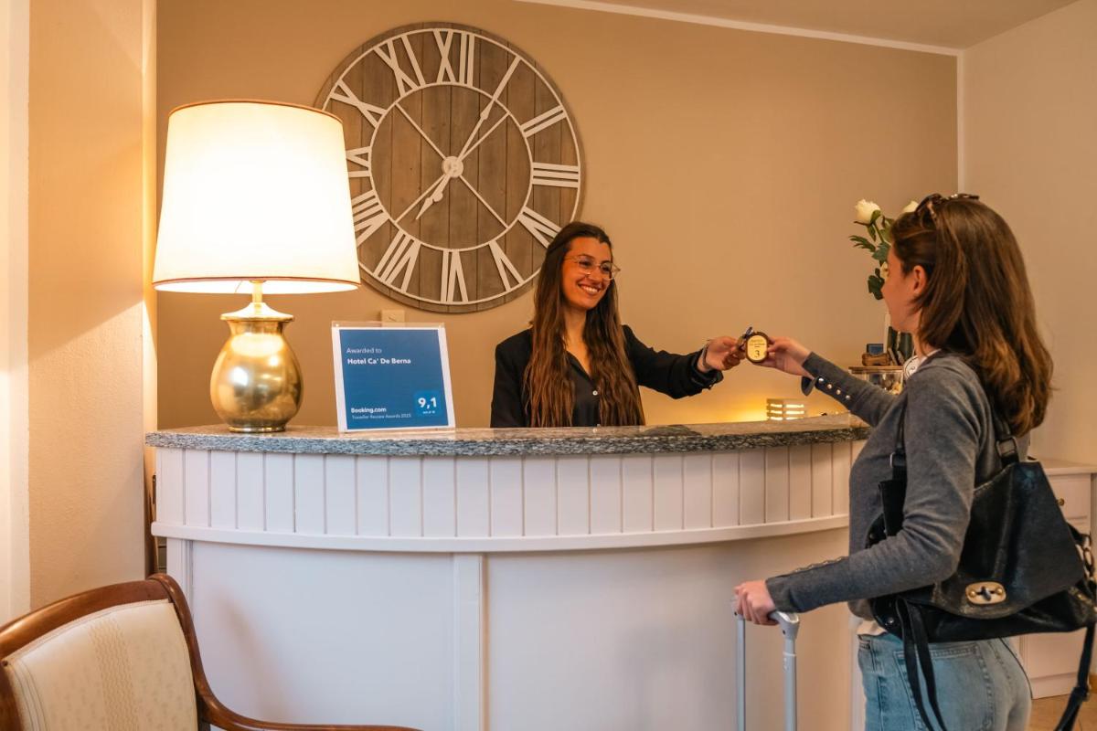 Hotel Ca' De Berna - Housity