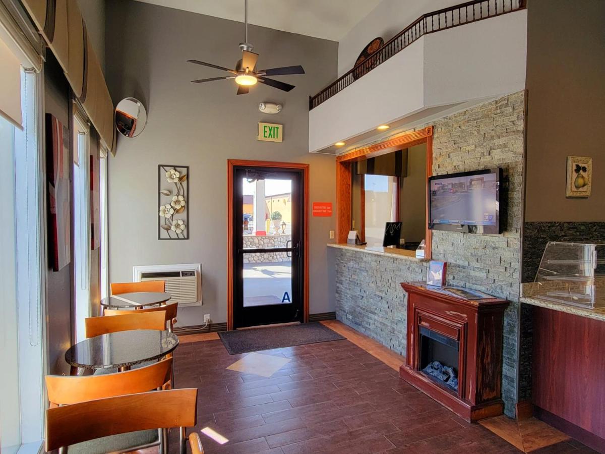 Rockview Hotel Castle Rock Downtown - Housity