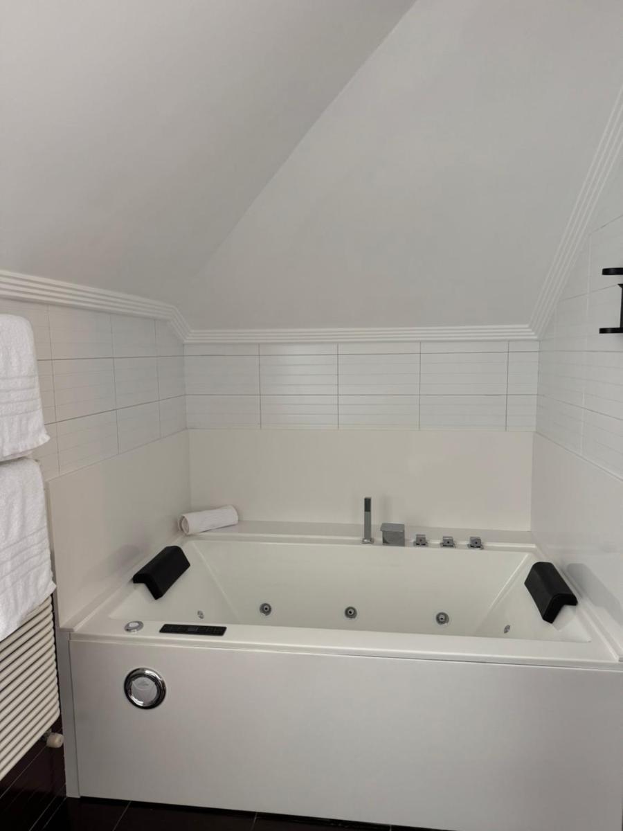 Hotel Boutique Villa de Noreña - Housity