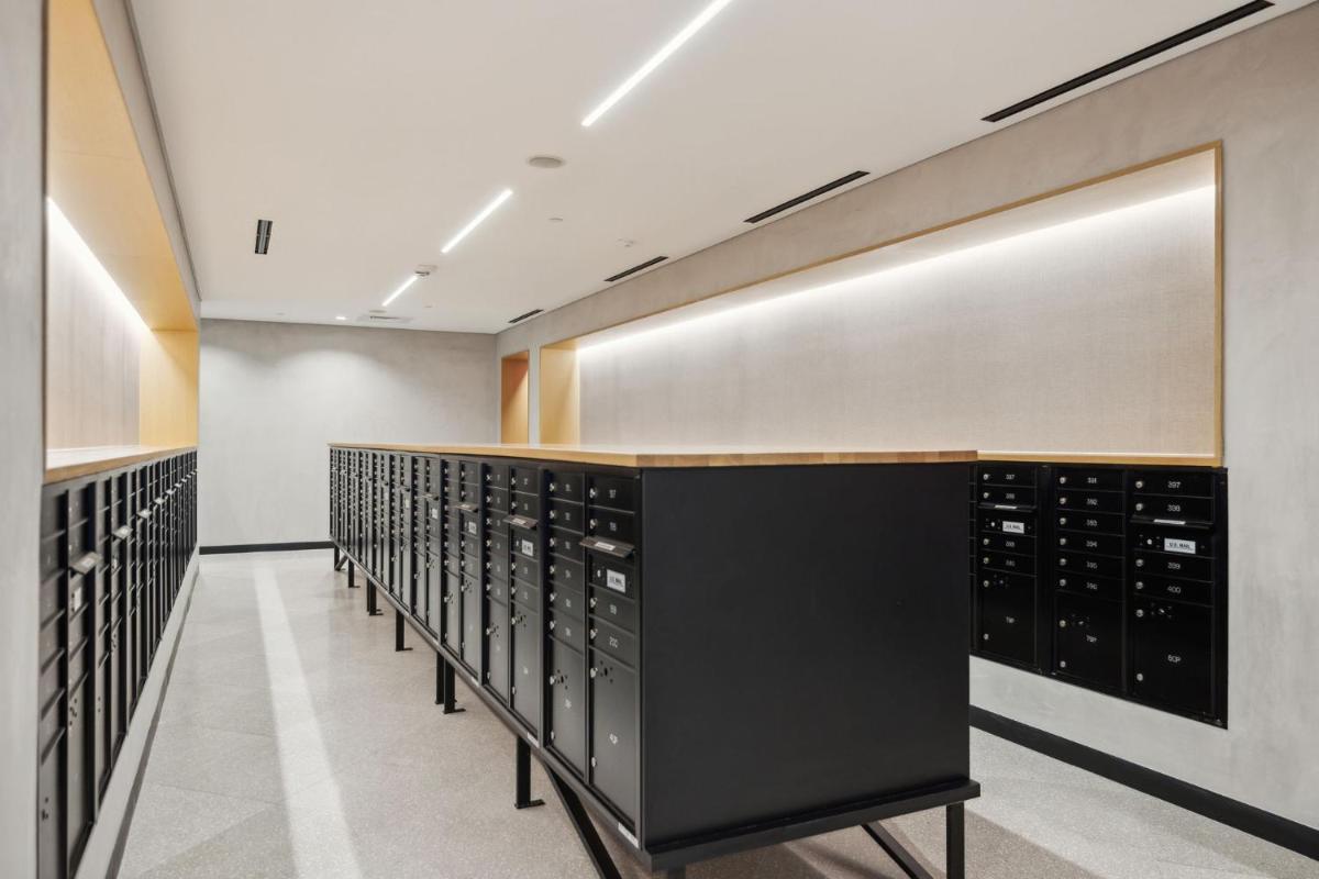 Placemakr Buzzard Point - Housity