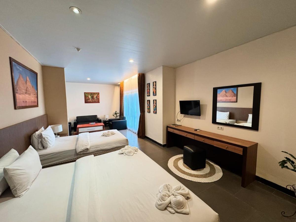 Hotel Ompu Herti - Housity