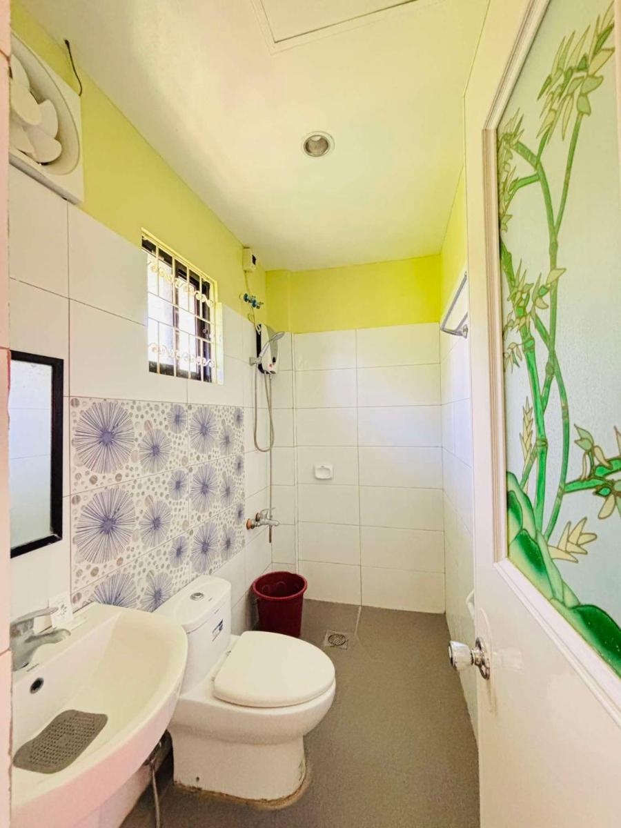 La Fela Pension House - Housity