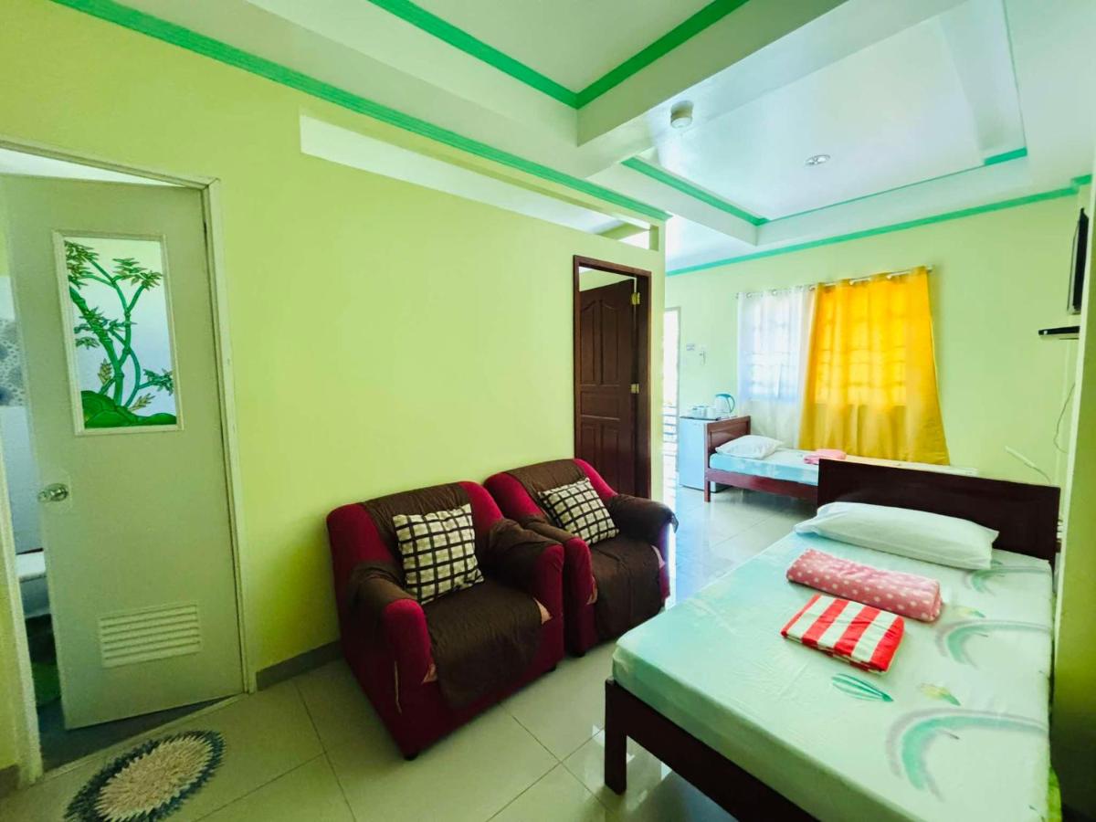 La Fela Pension House - Housity