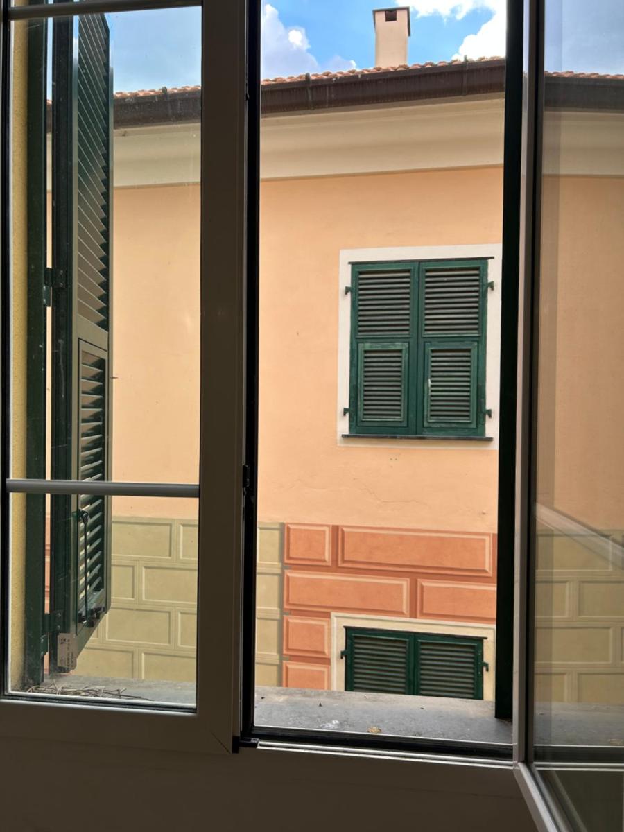 navone10 - Housity