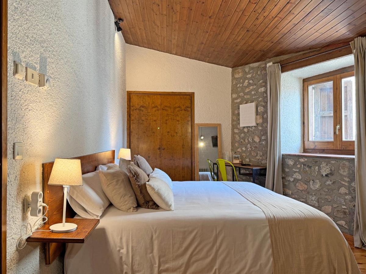 Hotel Cal Rei de Talló - Housity