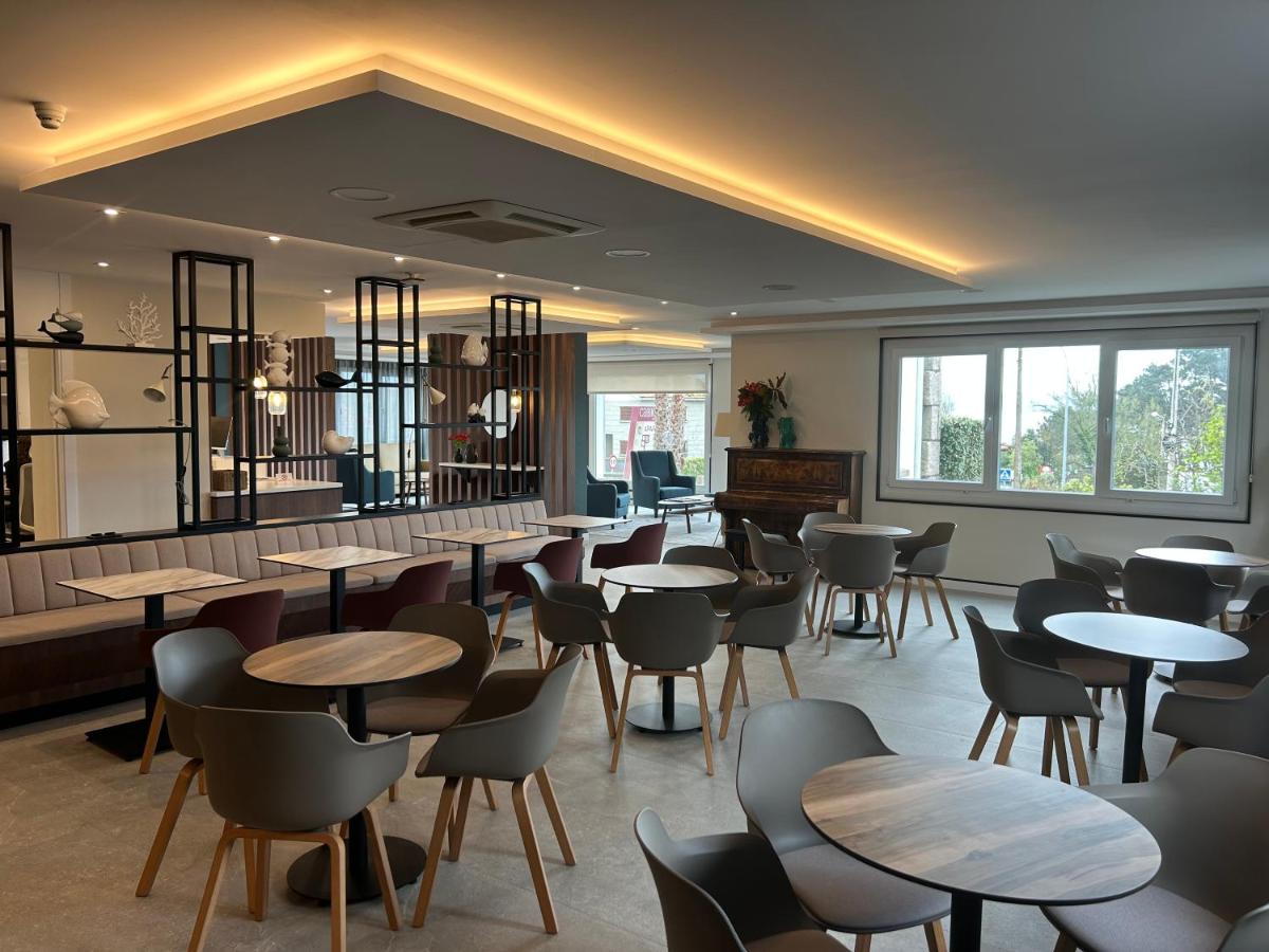 APARTHOTEL CABICASTRO Tres estrellas superior - Housity