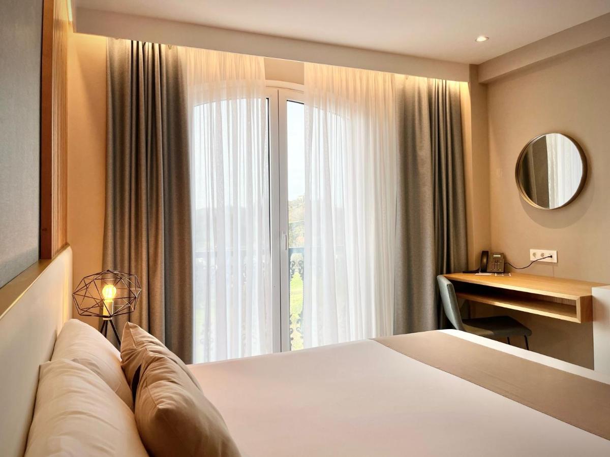 HOTEL CANDOR - Housity