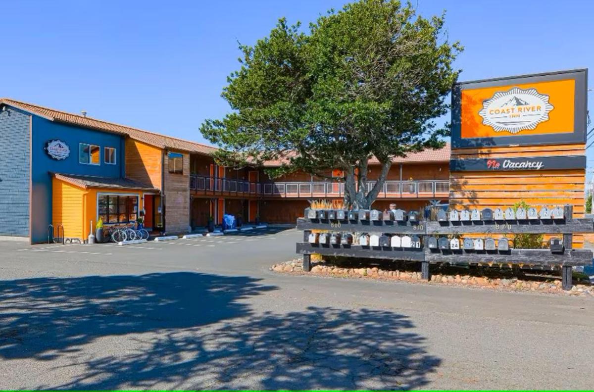 Coast River Inn by OYO Seaside - Housity