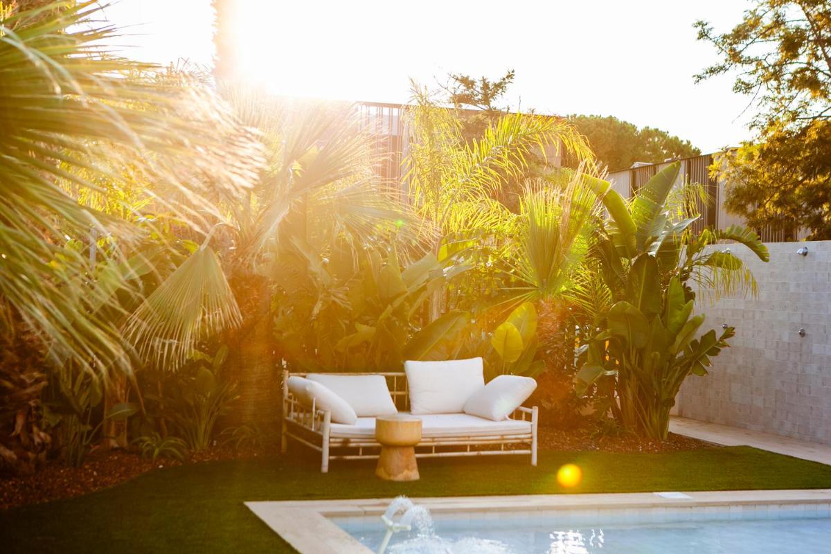 Jardín al aire libre en Albades Hotel & Spa - Adults Only - 4 Star Superior