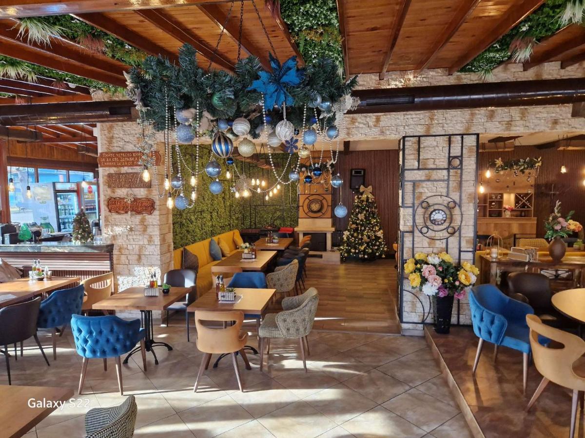 Family Hotel Kedara - Housity