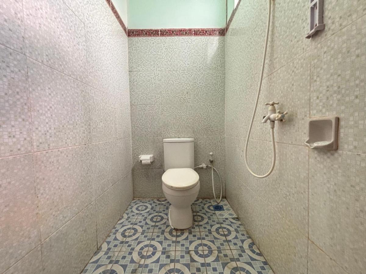 Krisna Bungalows and Restaurant - Housity