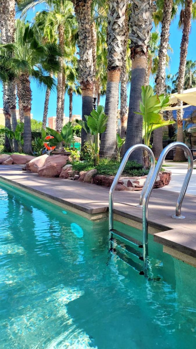 Piscina en o cerca de Hotel Alicante Golf