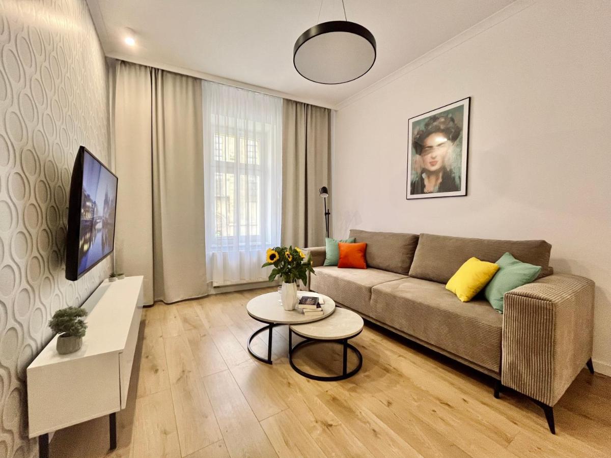 LUNA Apartments - Housity