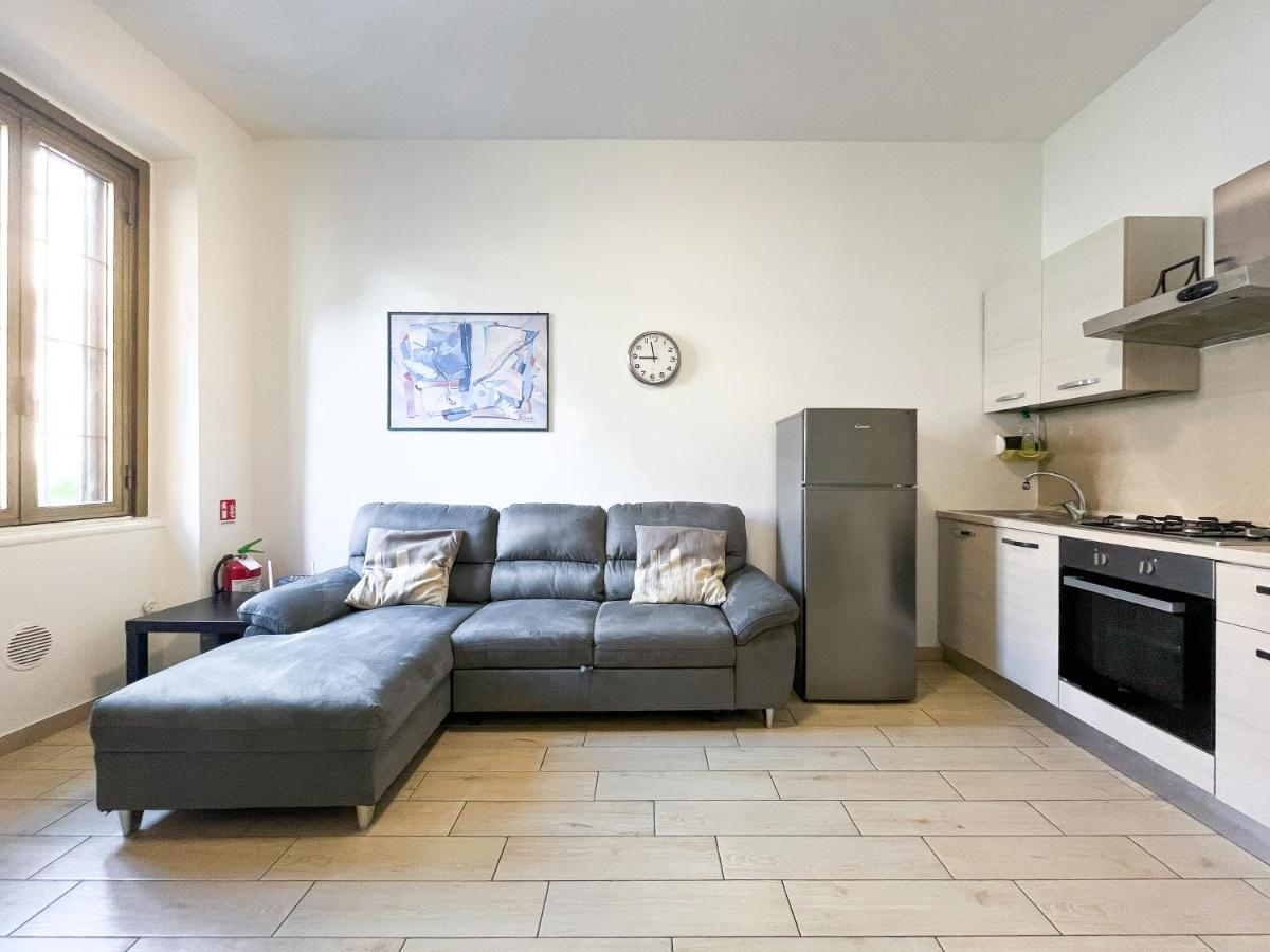 Along the Canal smart flat Naviglio - 4 people - Hizvo
