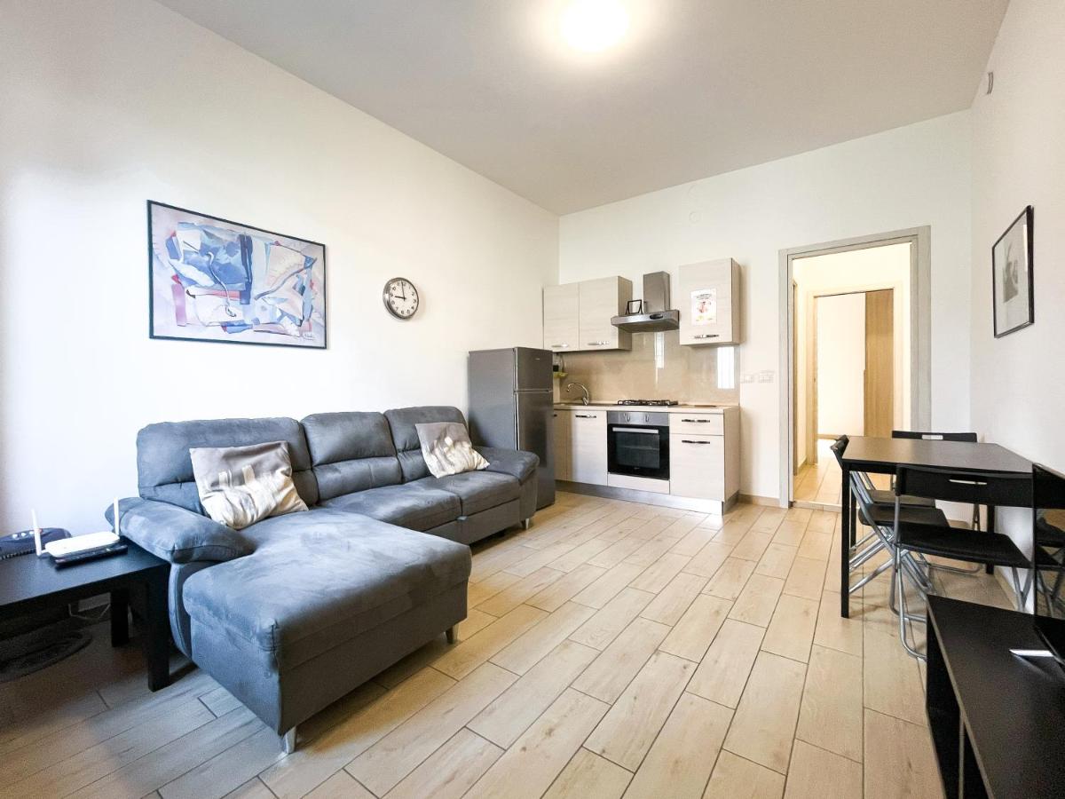 Along the Canal smart flat Naviglio - 4 people - Hizvo