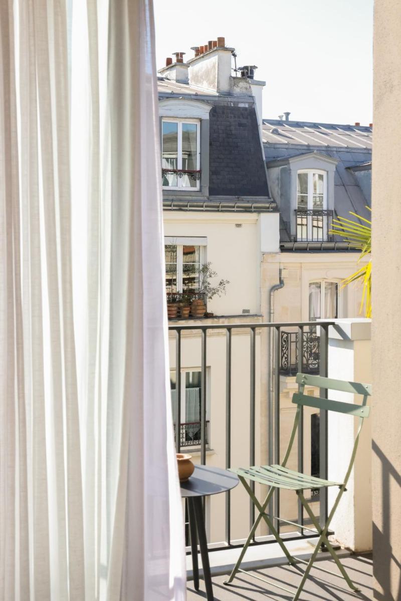Balcon ou terrasse dans l'établissement Bloom House Hôtel & SPA