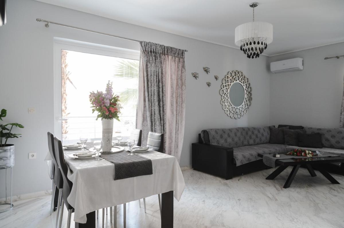 Sea View Apartment - Hizvo