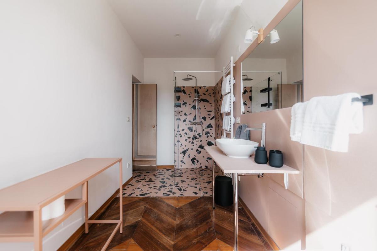 Casa REGINA MONTIS REGALIS - Housity