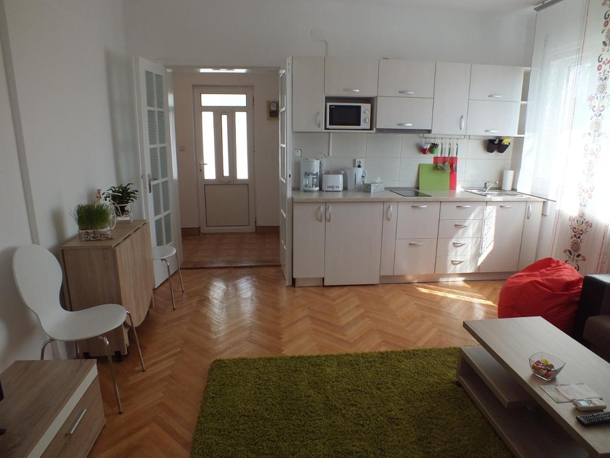 B Apartments - Bike Apartment - Hizvo