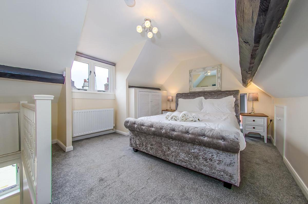5 Ivy Yard - Housity