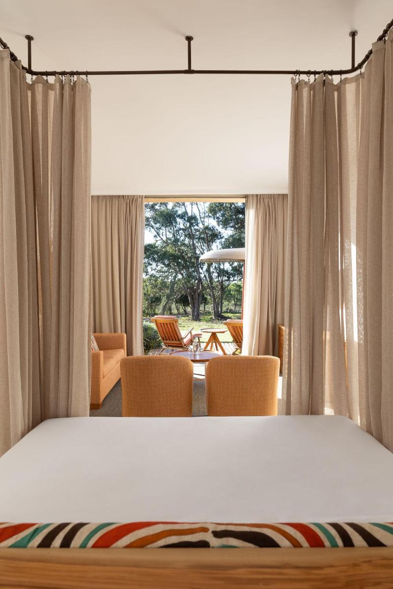 Uma cama ou camas num quarto em Praia do Canal Nature Retreat - Small Luxury Hotels of the World