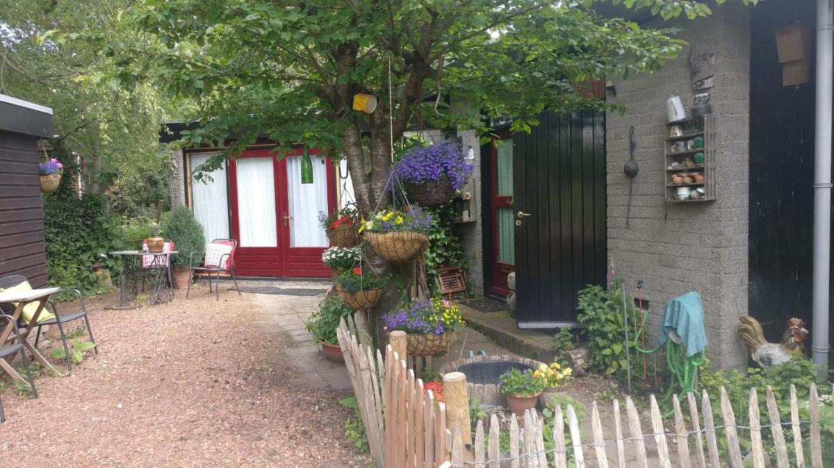 Bed and Breakfast Het Oude Bos - Housity