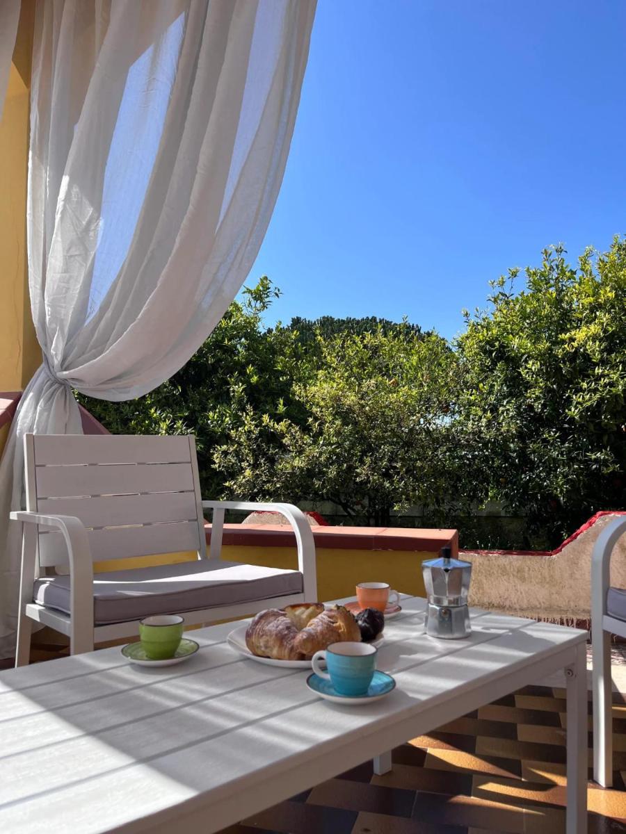 Charming House in Fontane Bianche with Private Garden - Housity