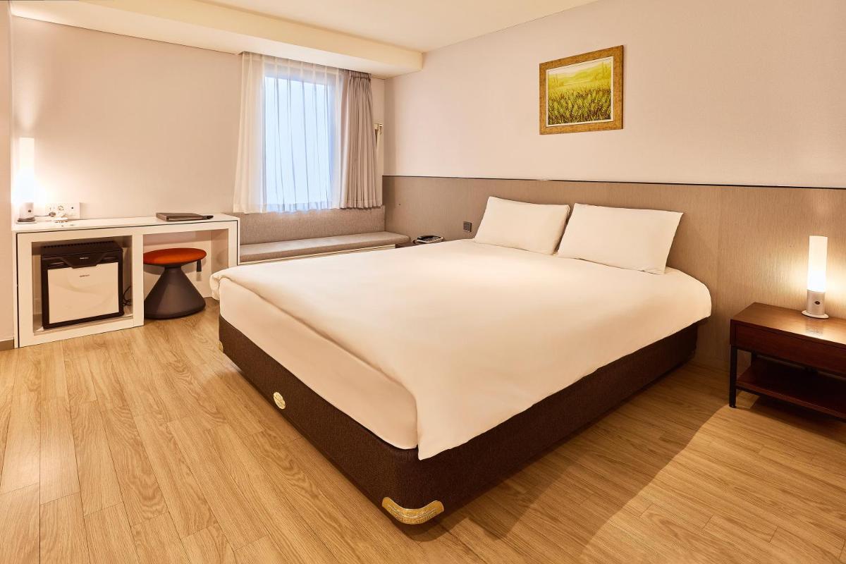 Hotel Thomas Myeongdong - Hizvo