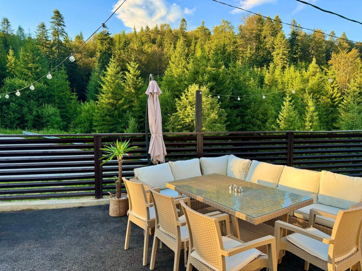 30 Forest, Azuga - Housity