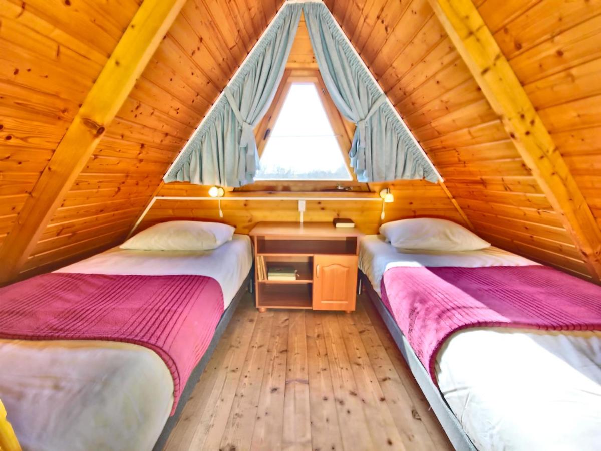 Domki FarAway- dawniej Słoneczko - jacuzzi, sauna, rowery w cenie - Housity