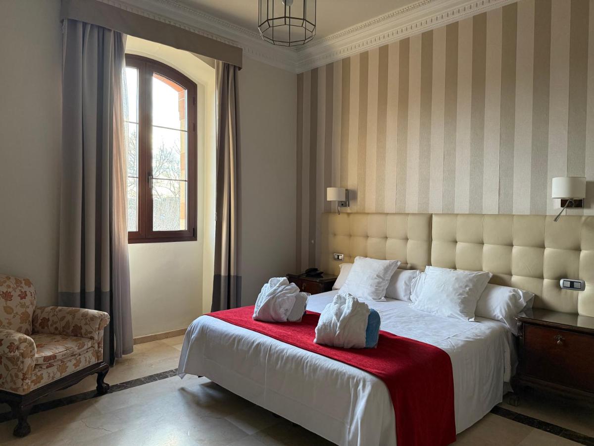 Cama o camas de una habitación en Hotel Termas Balneario Termas Pallares