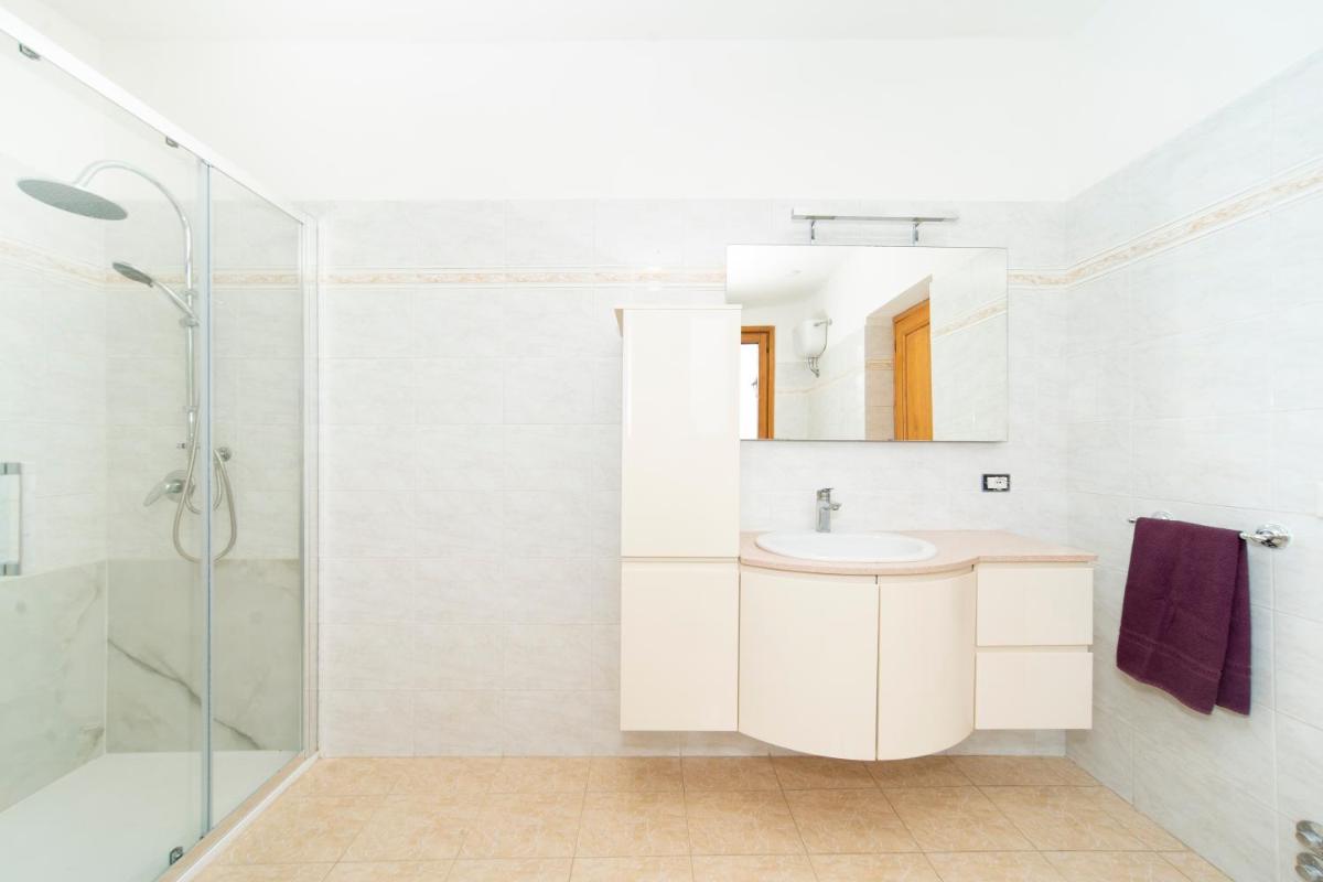 Giulio - Housity