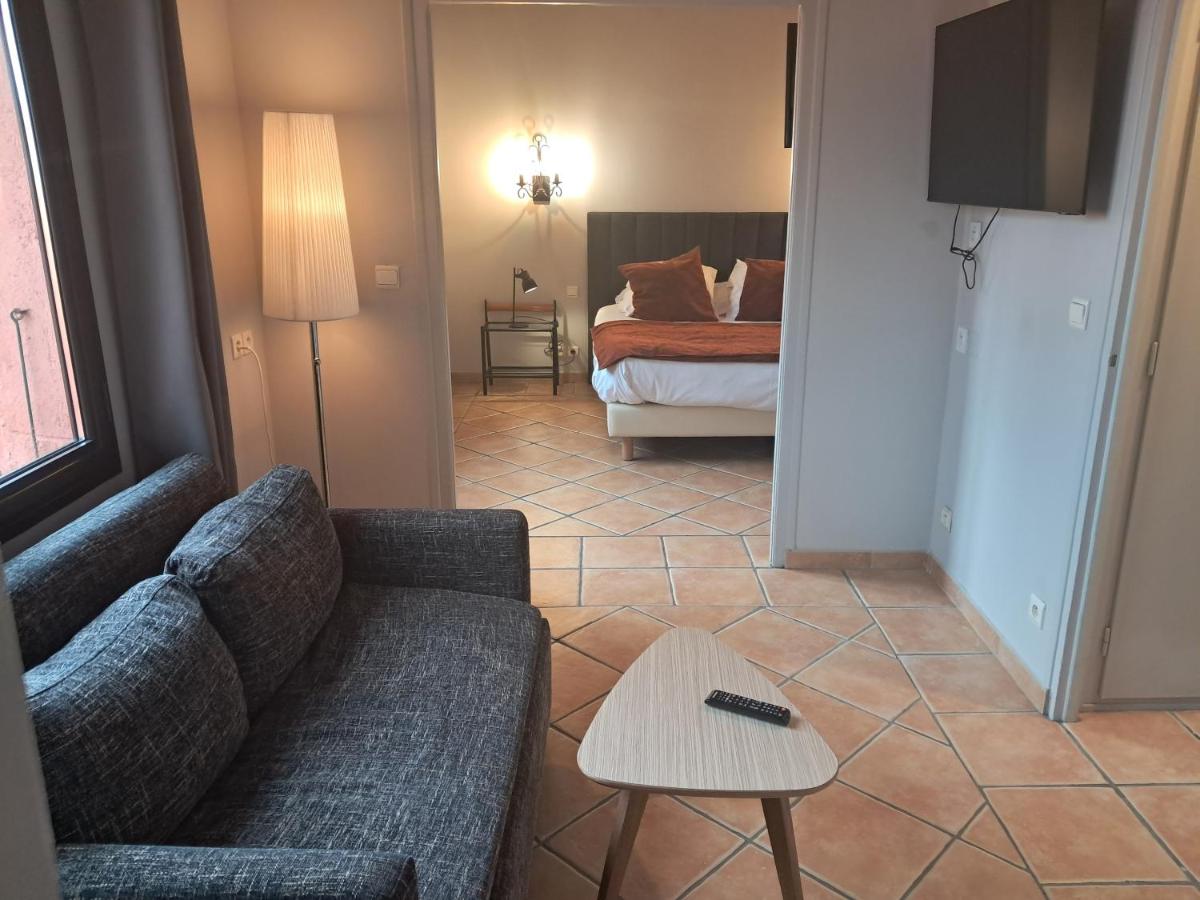 Un ou plusieurs lits dans un hébergement de l'établissement Le Relais Des Trois Mas