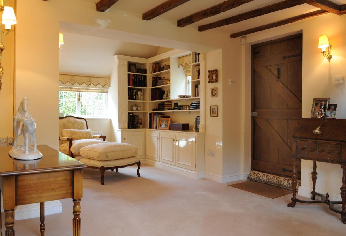 Well house - Housity