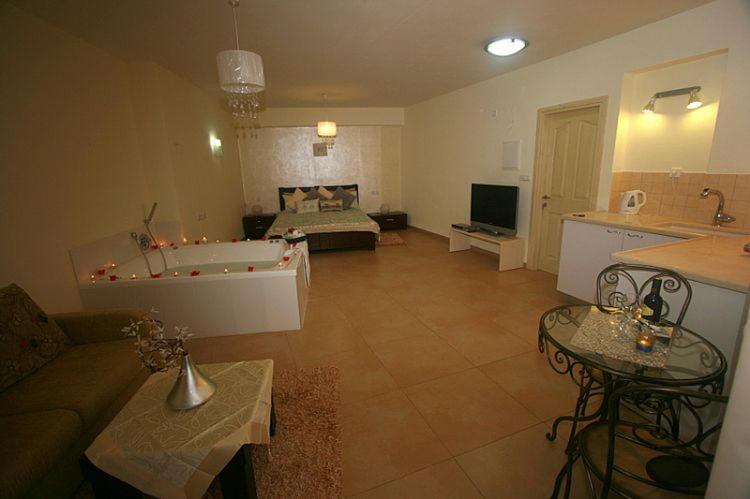 צימורן - Housity