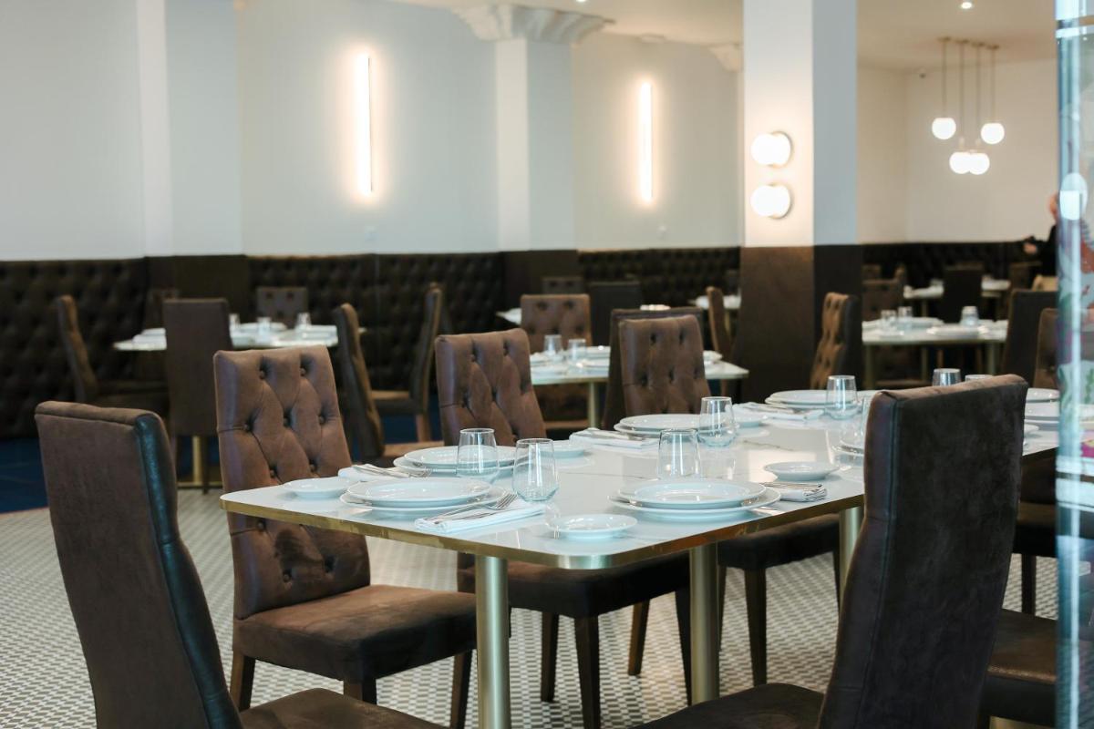Hospedium Hotel A Mar - Housity