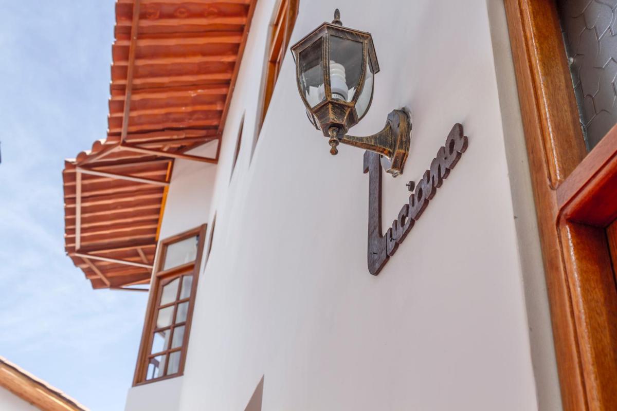 Hotel & Bungalows Villa Valencia - Housity