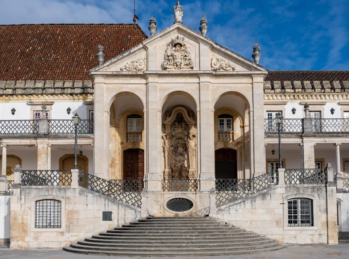 Coimbra Heights - Housity