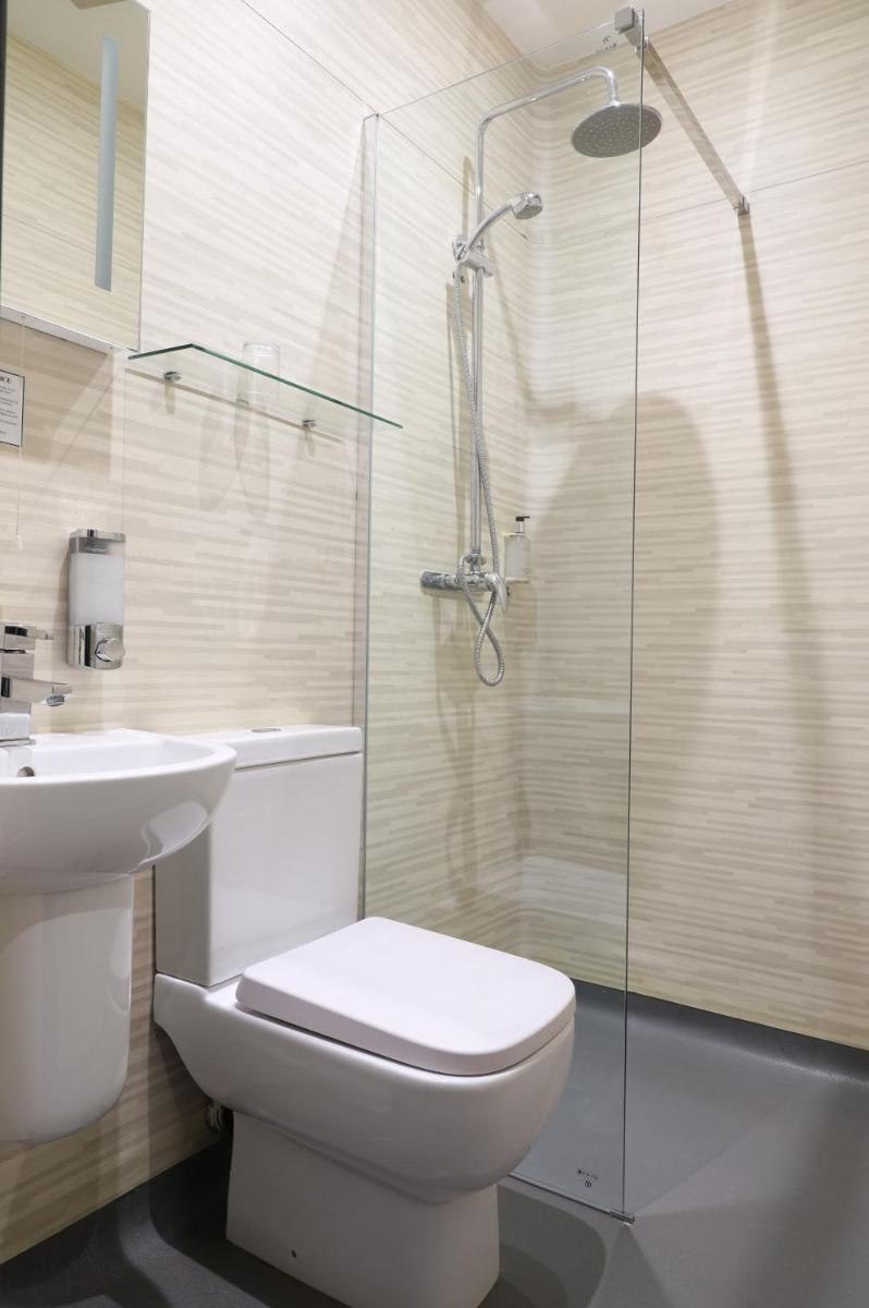 London City Airport Hotel - Housity
